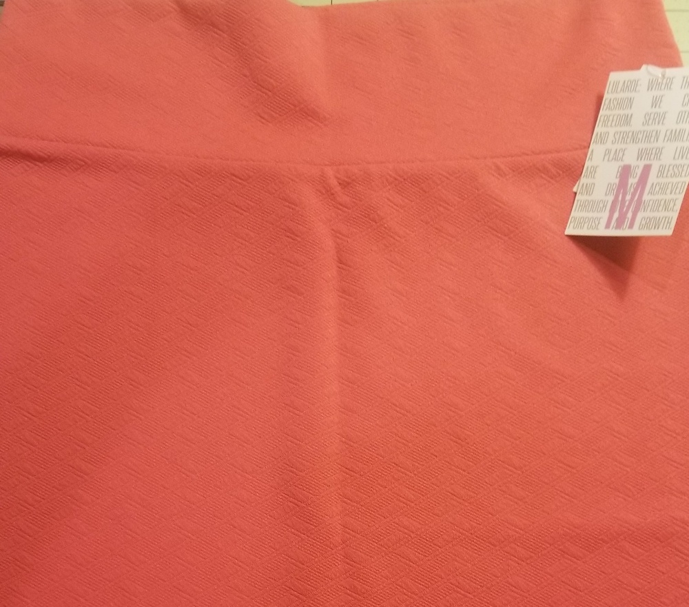 NWT Lularoe Medium Cassie